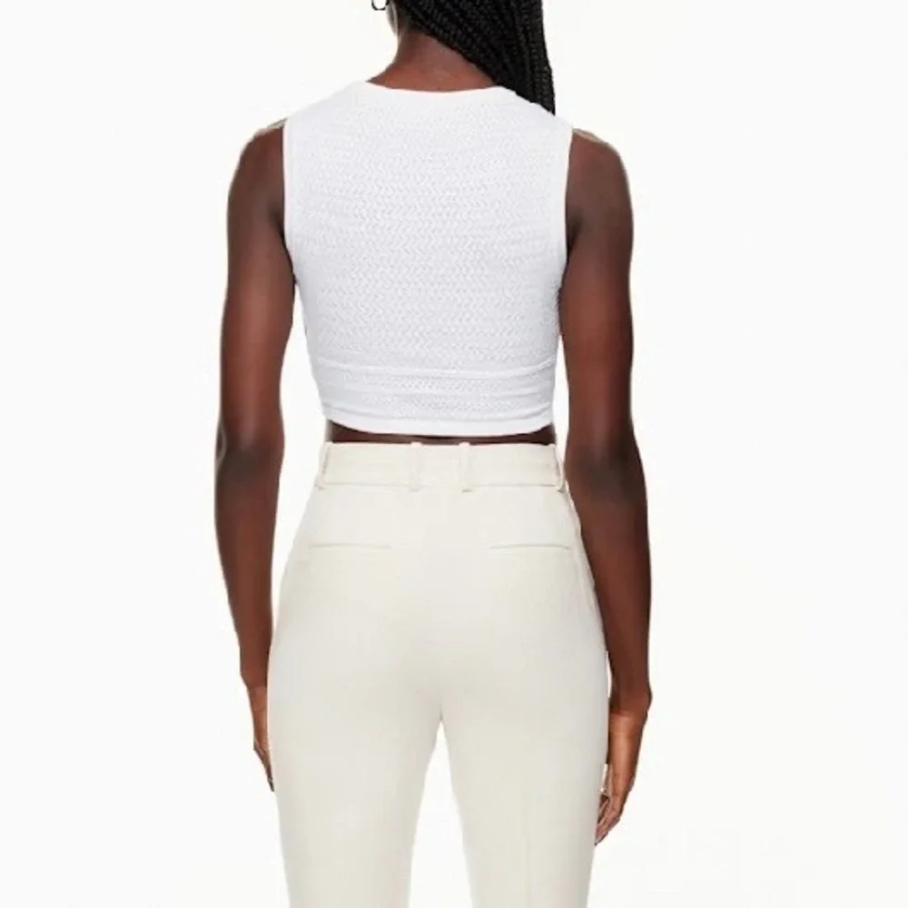 Aritzia Babaton Pointelle Sweater Knit Crop‎ Tank Top White Womens Medium